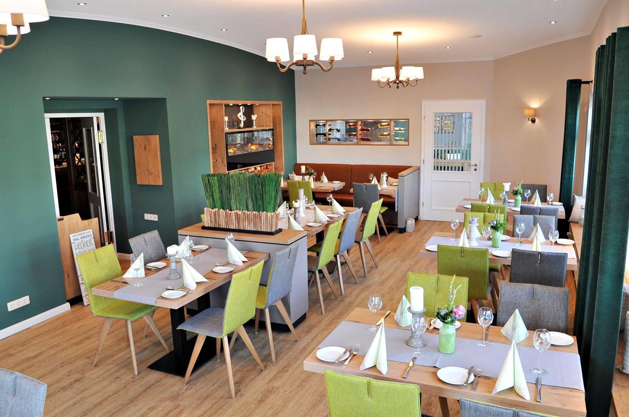 Hotel Restaurant Buergerklause Tapken Garrel Εξωτερικό φωτογραφία