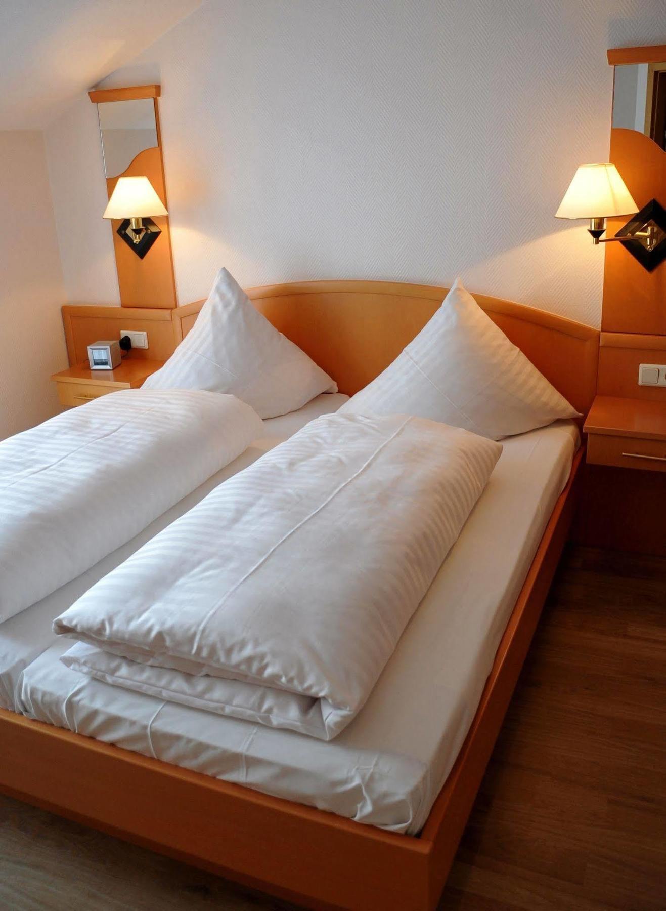 Hotel Restaurant Buergerklause Tapken Garrel Εξωτερικό φωτογραφία